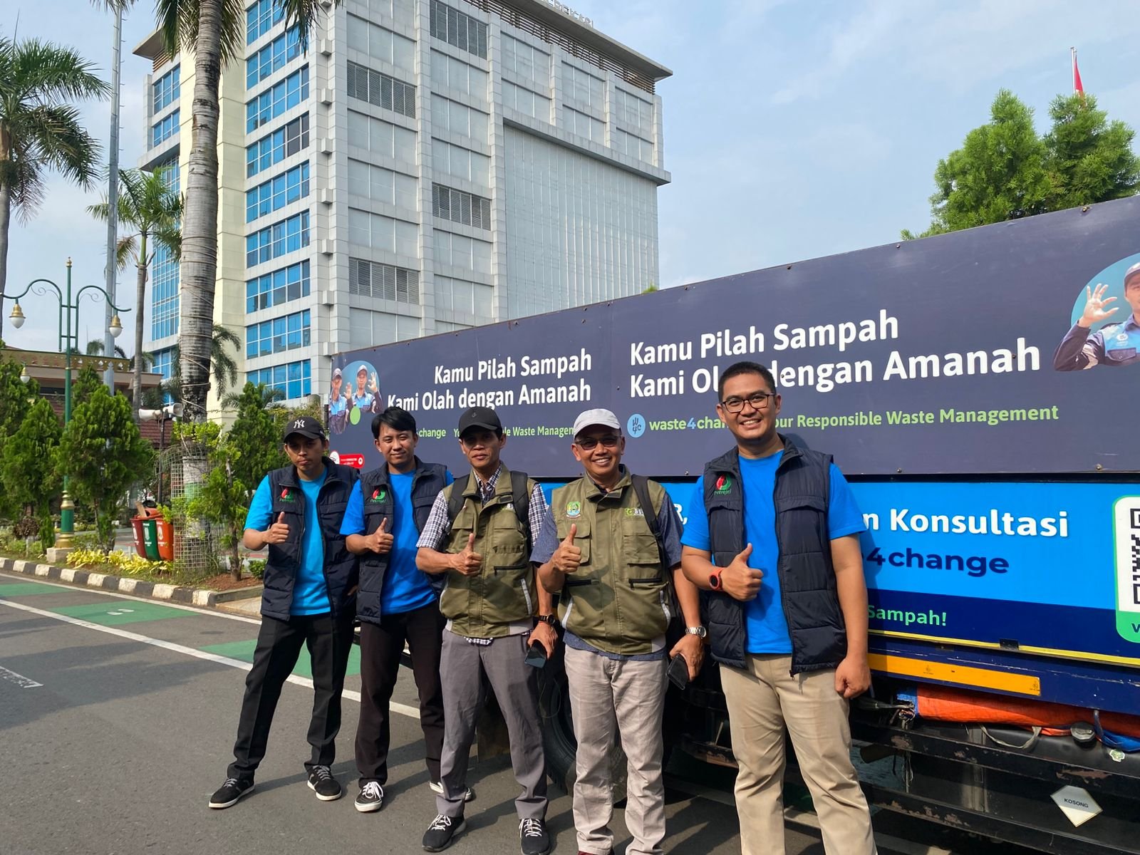 Secondary traction photo 2